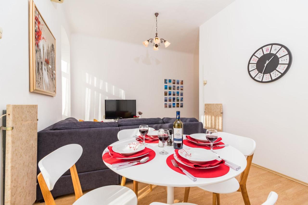 Apartman Lussi Pula Zewnętrze zdjęcie