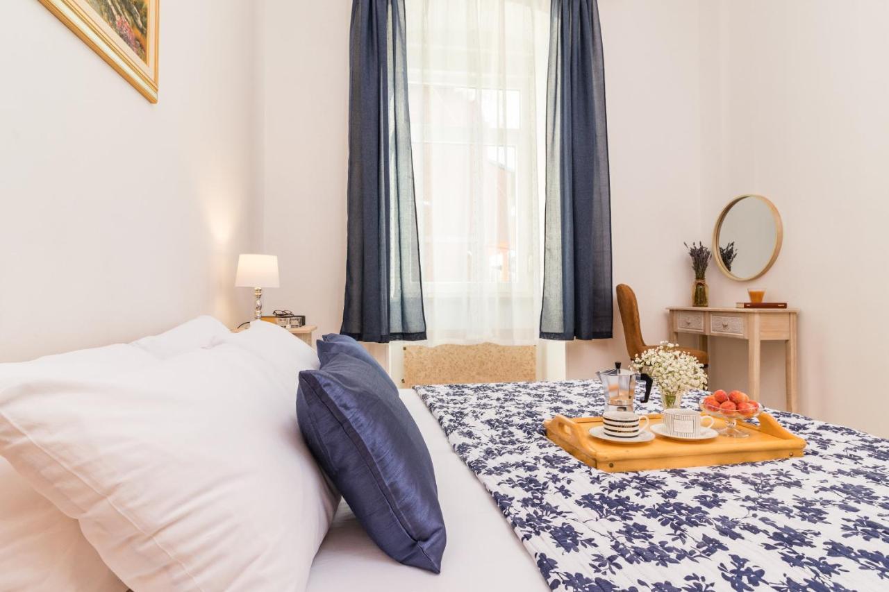 Apartman Lussi Pula Zewnętrze zdjęcie