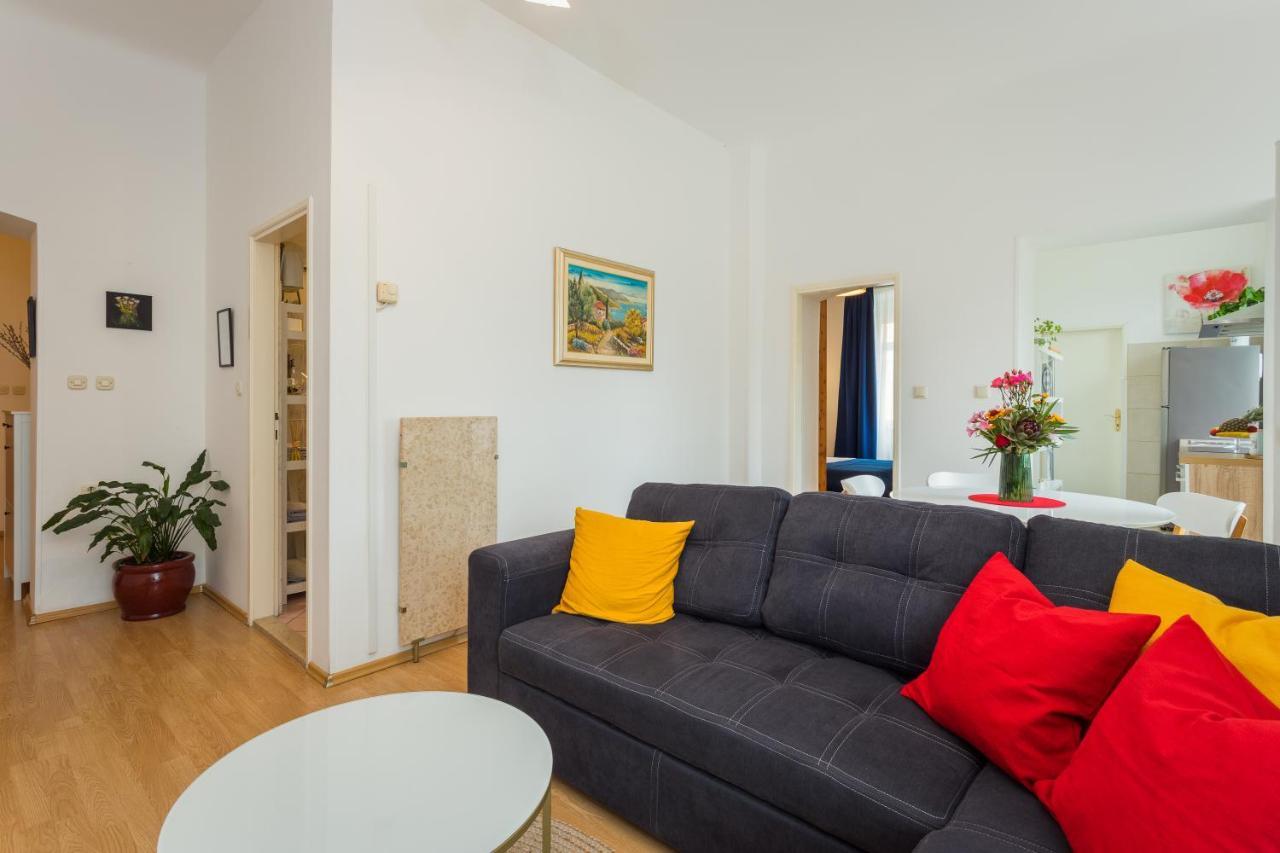 Apartman Lussi Pula Zewnętrze zdjęcie