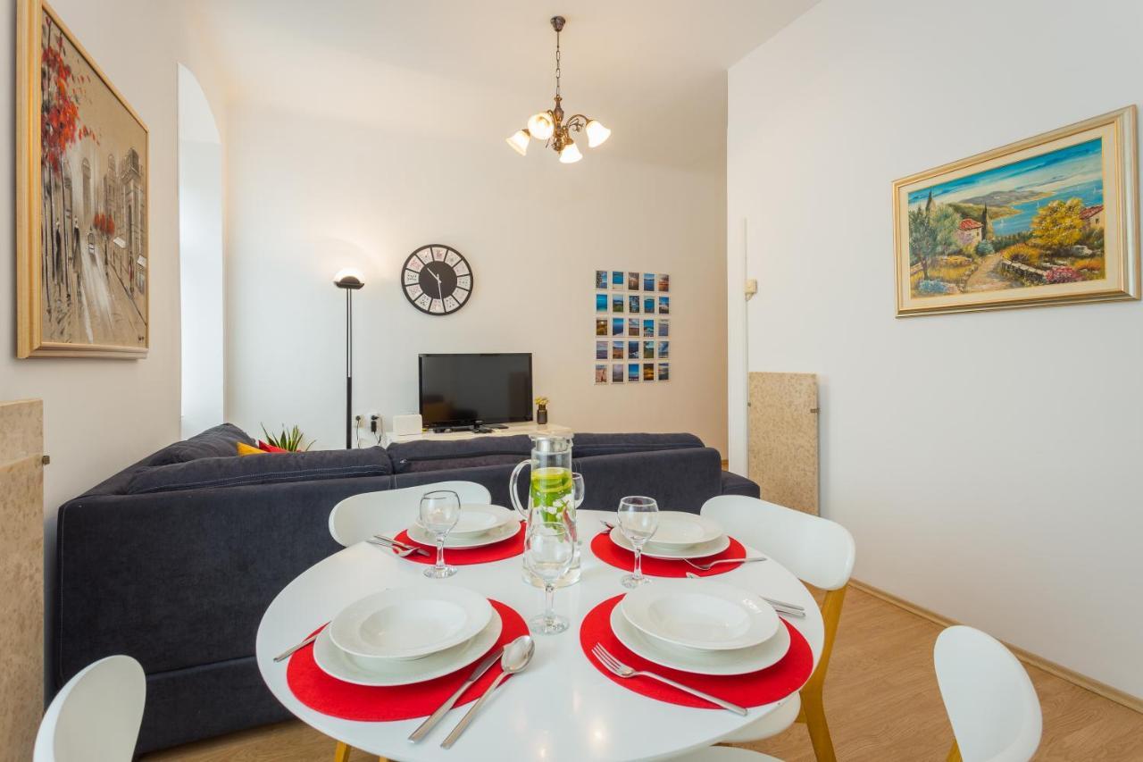 Apartman Lussi Pula Zewnętrze zdjęcie